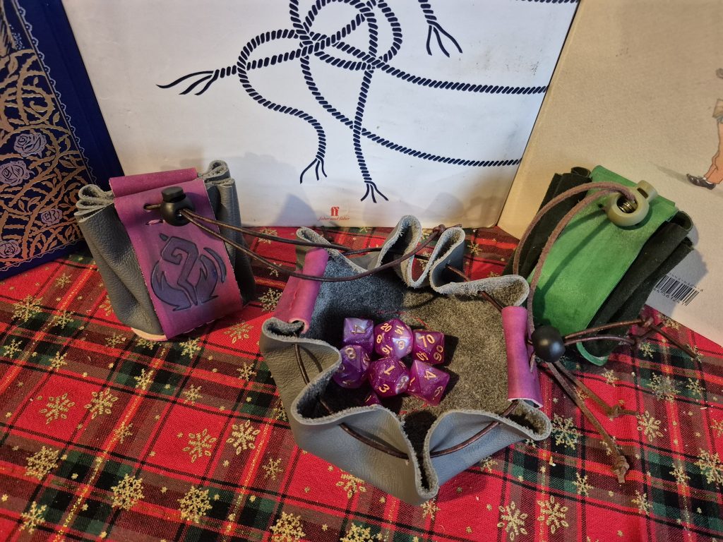 Draw sting Dice Pouch